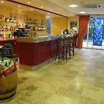 Hotel Omega 